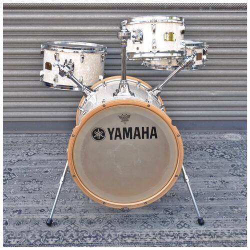 Image 2 - Yamaha 12", 13", 14"x 5" Snare, 18"x 22" Bassdrum  Al Foster Snr Hip Gig Portable Shell Pack in White Marine Pearl finish *2nd Hand*