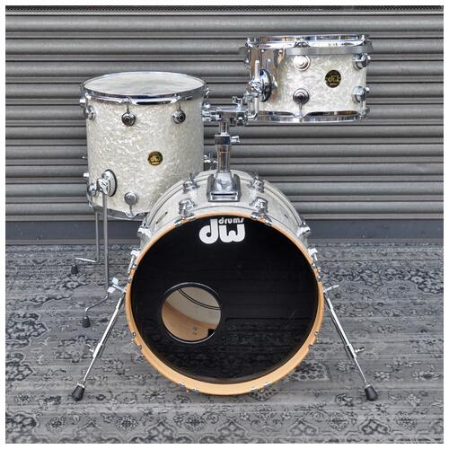 Image 2 - DW 12", 14", 18" Vintage Collectors Drum Kit in White Pearl finish *2nd Hand*