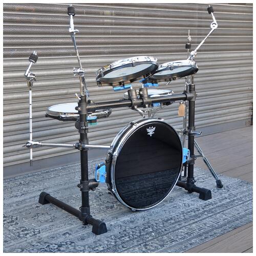 Traps A400 Drum Kit With Pedal, Hi Hat and Traps Cases *2nd Hand*